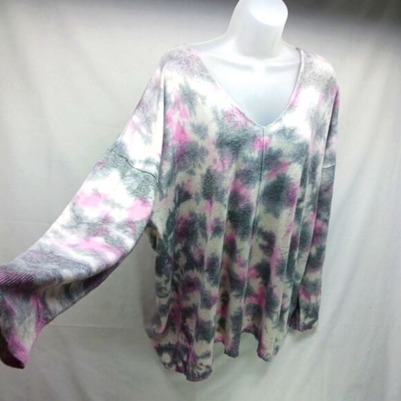 Torrid Rayon Blend Light Knit V-Neck Sweater Pink/ Grey Light Tie-Dye Women's 2. - Picture 2 of 3